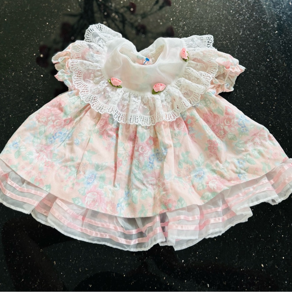Vintage baby Girl Floral Dress 6-9 months old baby — Cottagecore Boutique Style